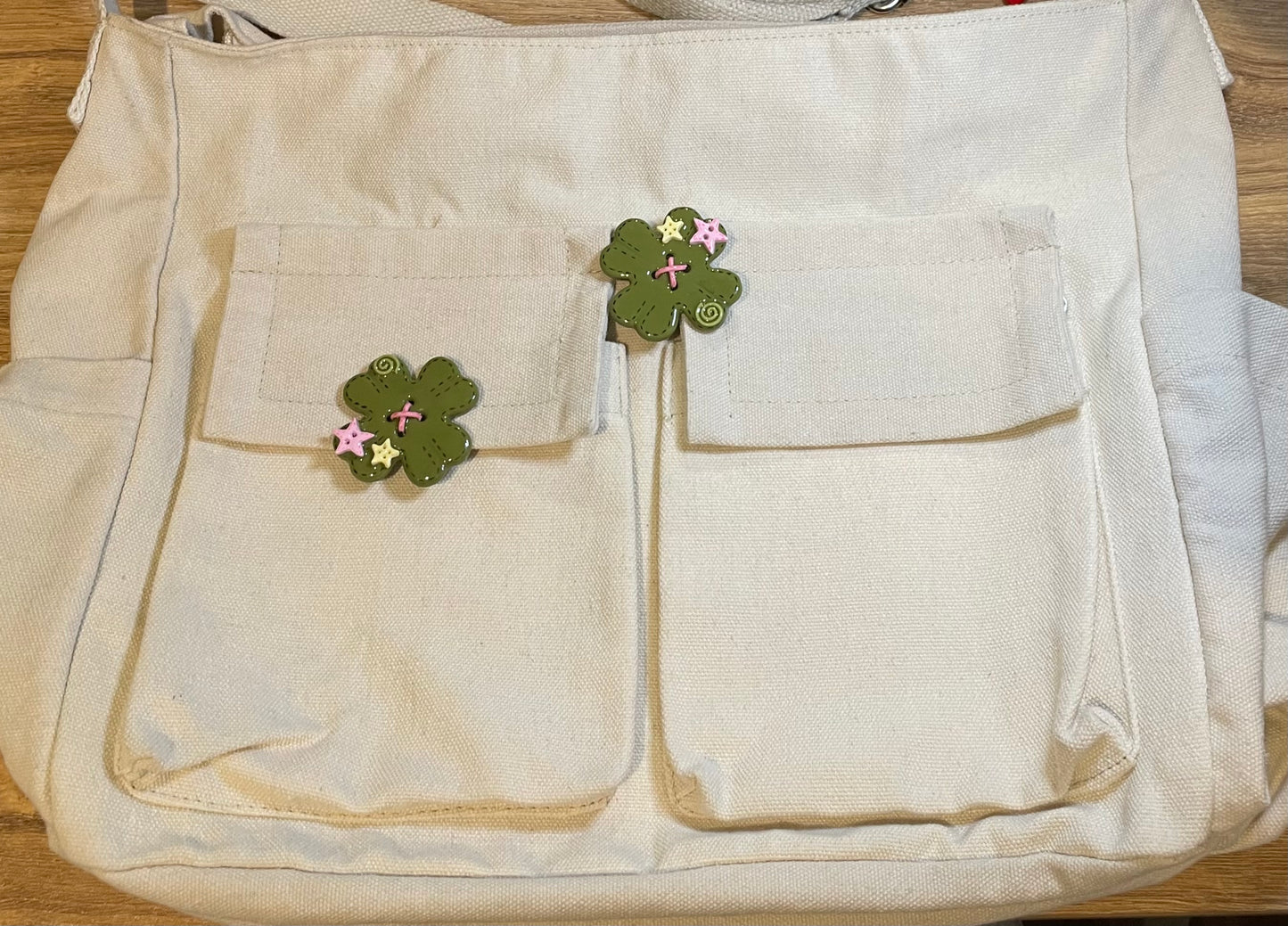 Clover patchwork pin 🍀 🪡